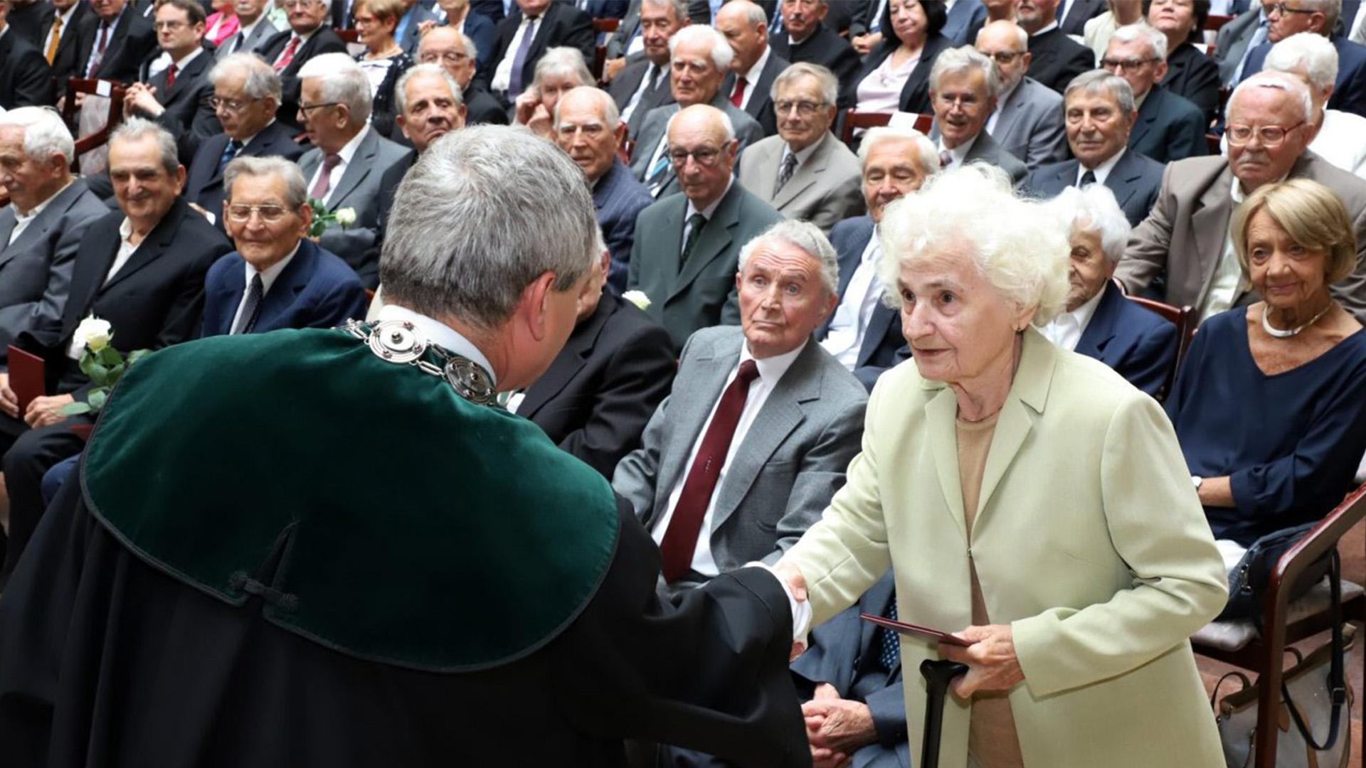 Jubileumi oklevél átadó ünnepély