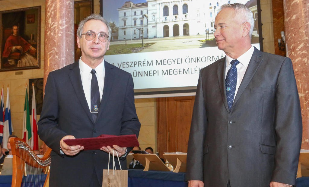 HorvathO VpMErdemrend 2016