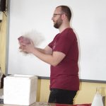 Kísérletek nagyon hideg tájakon a tapolcai Nagyboldogasszony Római Katolikus Általános Iskolában