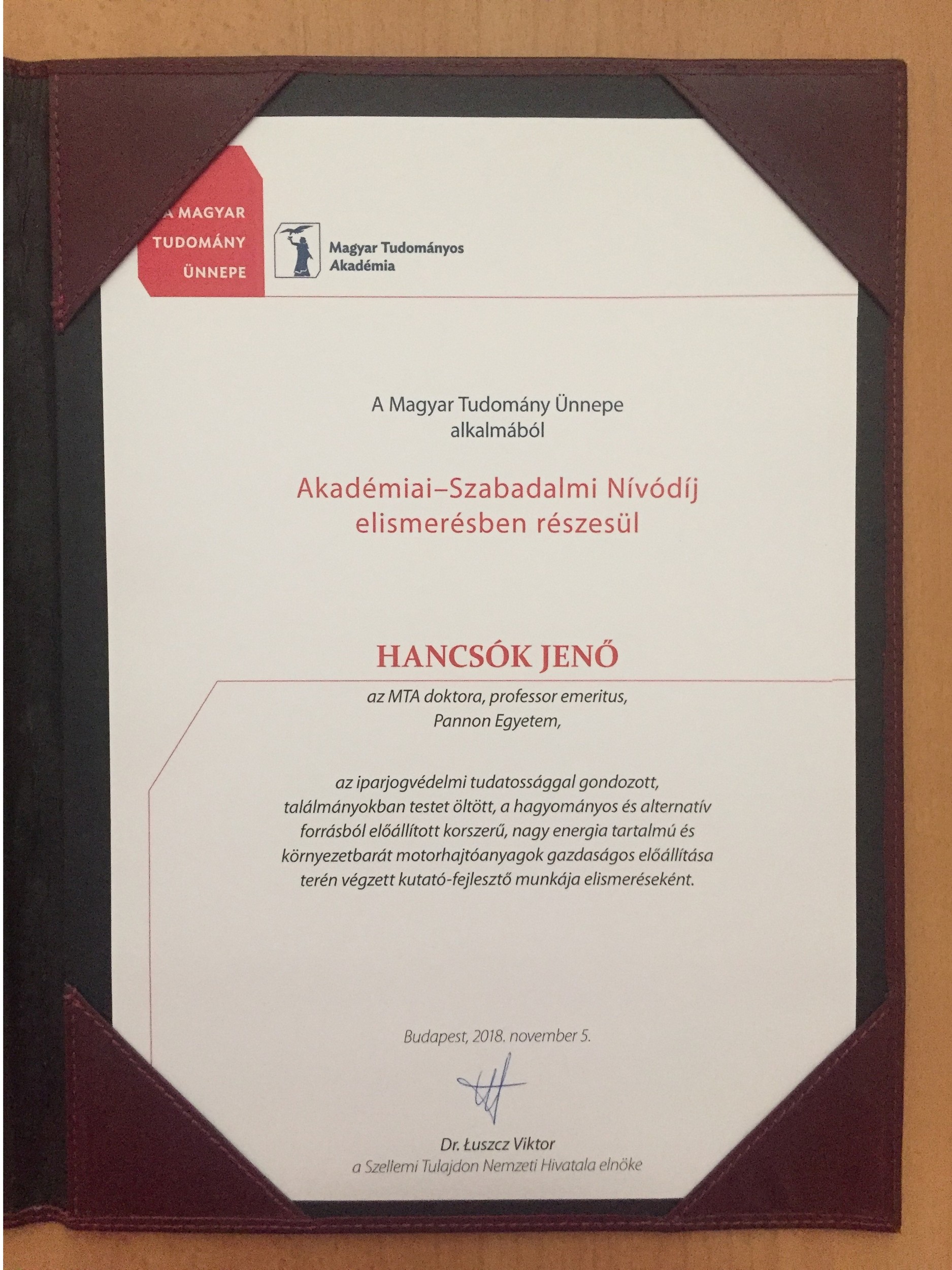 akademiai szabadalmi nivodij