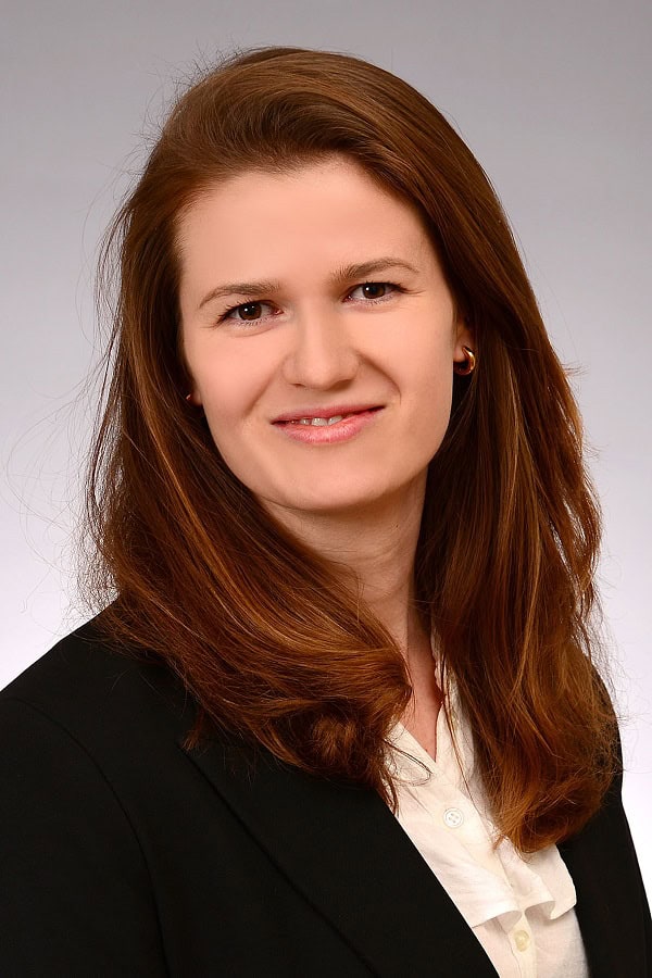 Dr. Auer Felícia